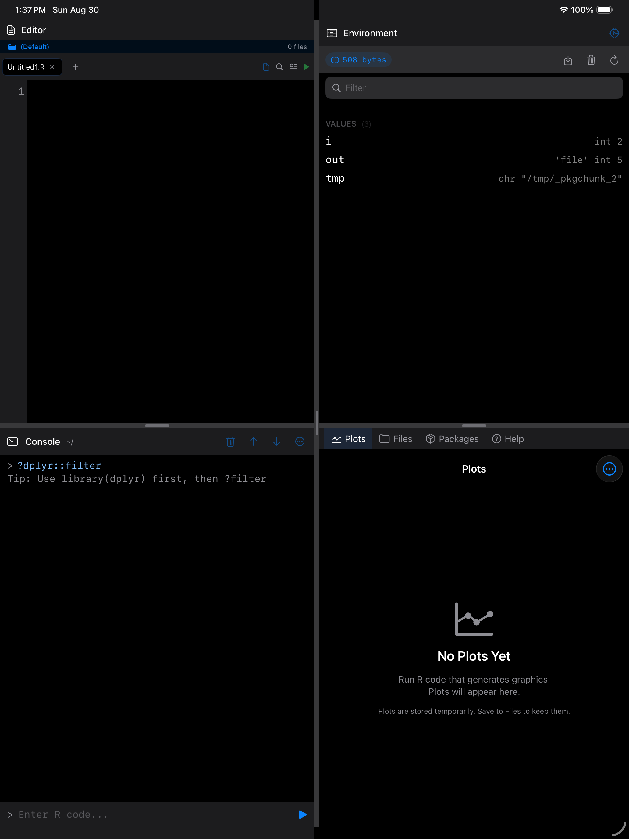 Console tip suggesting library() before a namespaced help lookup on iPad in dark mode